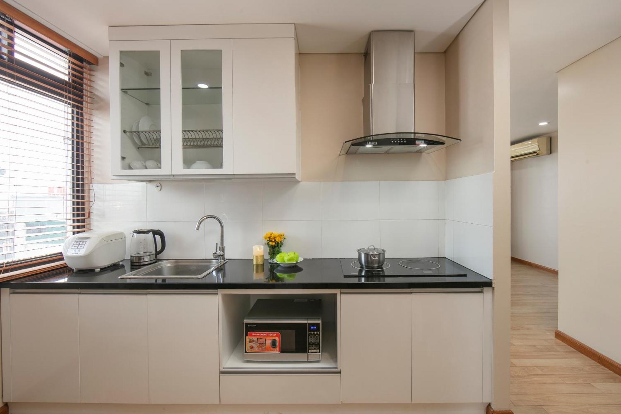 Hb Serviced Apartment - 121B Quan Hoa Hanoi Luaran gambar